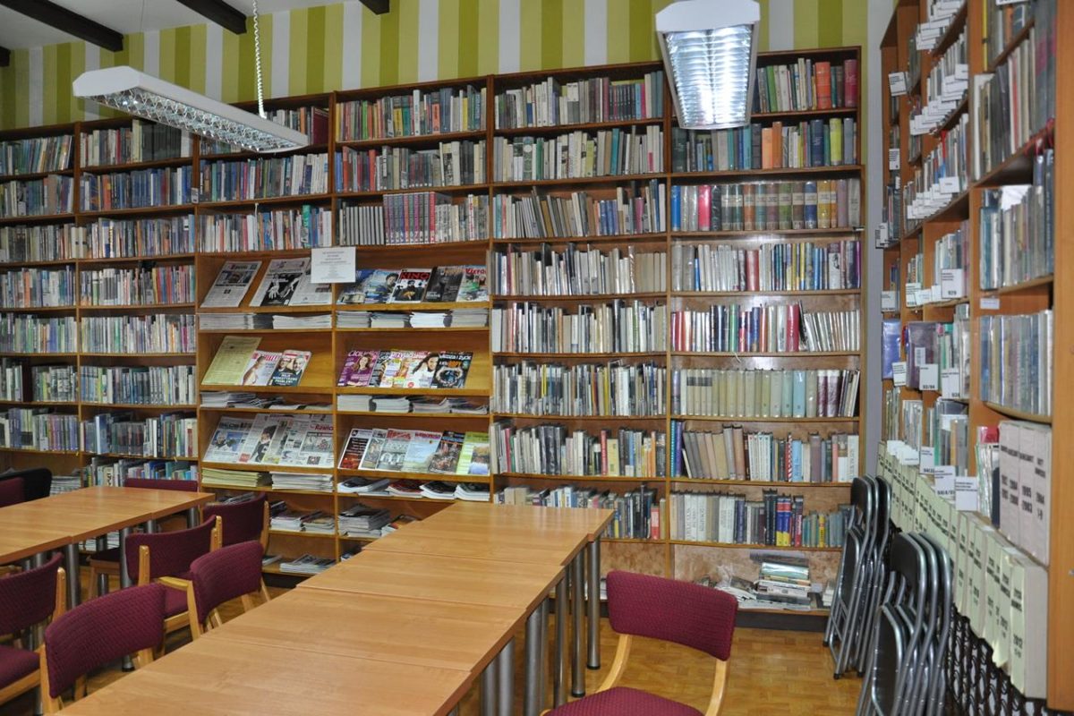 Rawicka Biblioteka Publiczna zaprasza na cykl wydarzeń w ramach Letniej Strefy Książki.