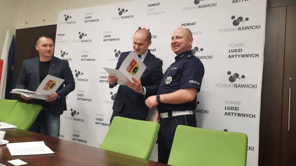 Posiedzenie Komisji Bezpieczeństwa i Porządku Powiatu Rawickiego 042022